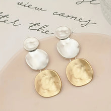 Load image into Gallery viewer, Circular Patchwork Earrings Geometric Bold Fashionable And Minimalist