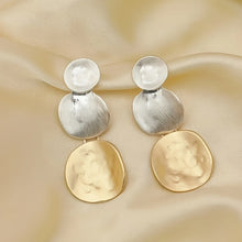 Load image into Gallery viewer, Circular Patchwork Earrings Geometric Bold Fashionable And Minimalist