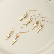 Load image into Gallery viewer, Classic Ball-Hook Geometric Lightning Heart Earrings